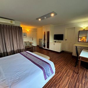 Studio suite